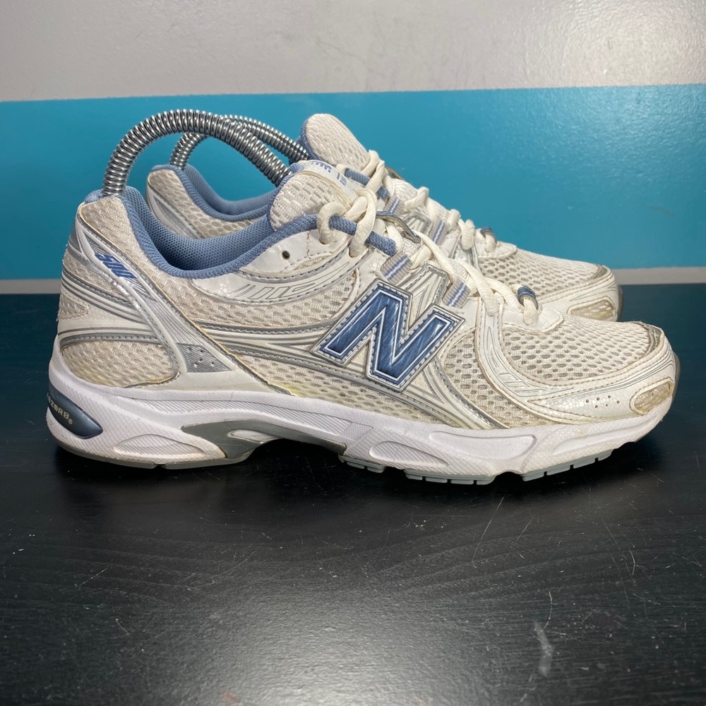 New Balance 500 running shoes